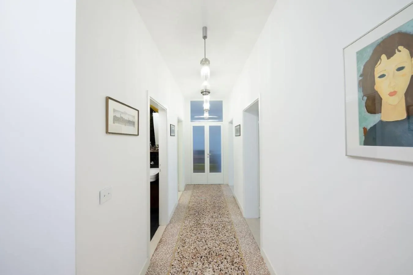 Principe Di Piemonte Apartment 10M Venice 6 Guests